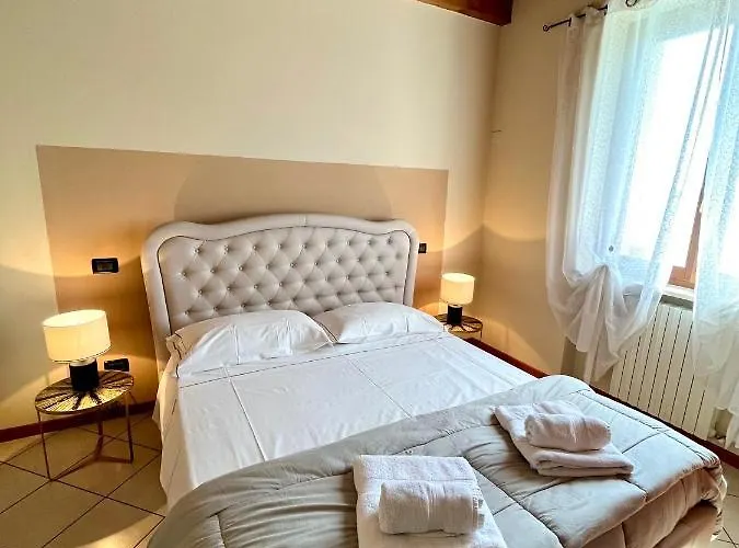 La Lucciola Aparthotel Lonato