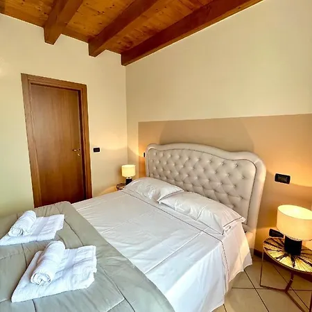 Aparthotel La Lucciola Lonato