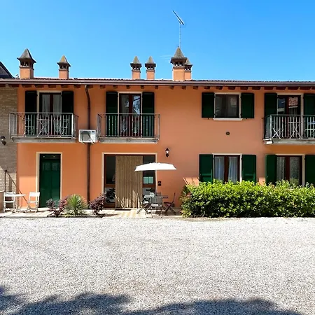 Aparthotel La Lucciola Lonato
